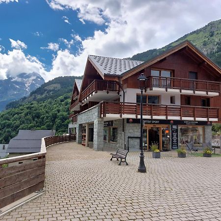 Terresens - Le Saphir Aparthotel Vaujany Exterior foto
